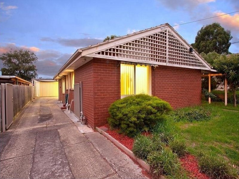 9 Caley Street, Frankston VIC 3199