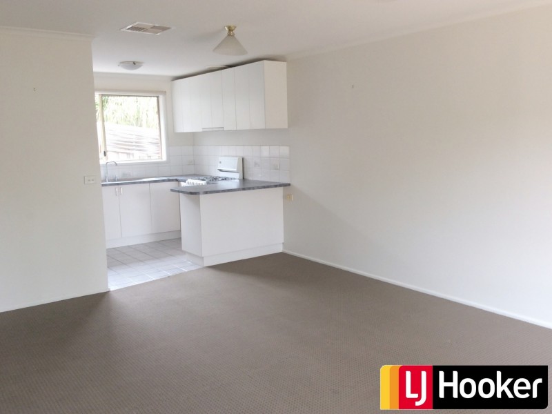 2 Alter Court, Skye VIC 3977