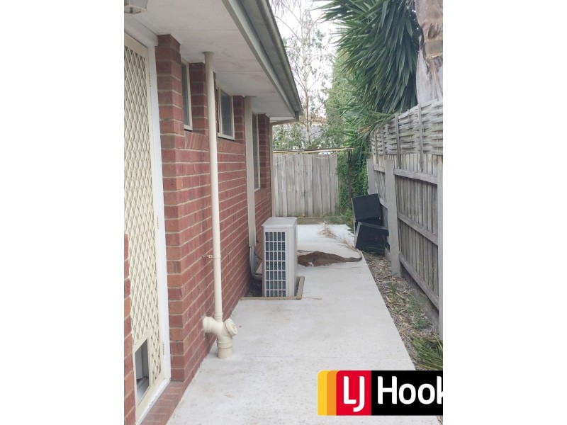 2 Alter Court, Skye VIC 3977