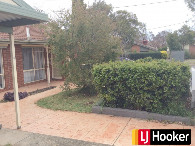 2 Alter Court, Skye VIC 3977