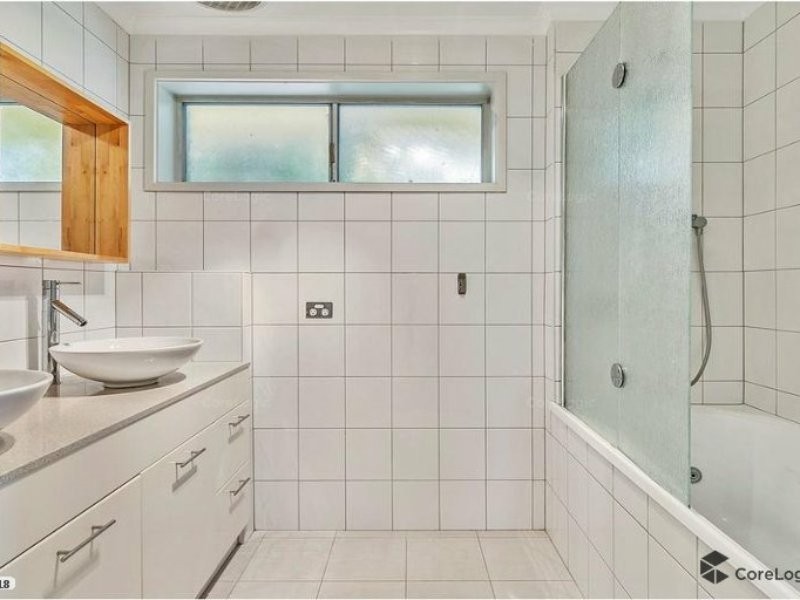 14 Barry Street, Seaford VIC 3198
