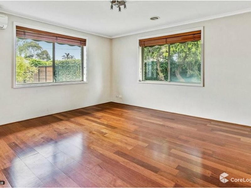 14 Barry Street, Seaford VIC 3198