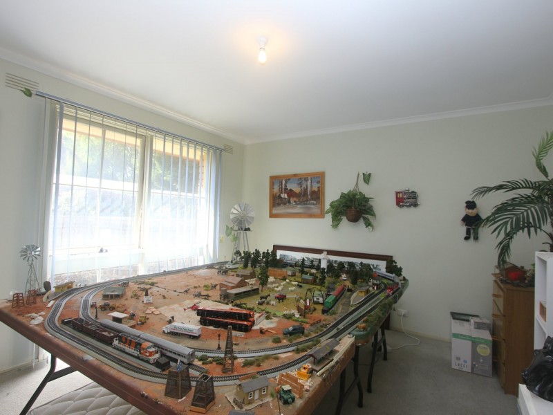 18 Downs Road, Seaford VIC 3198