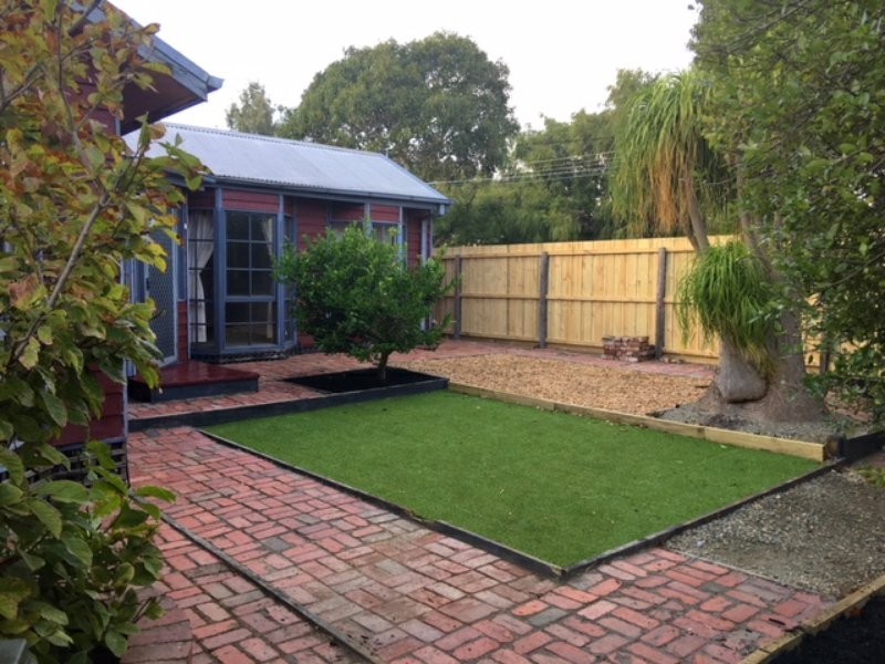 8 Spray Street, Frankston VIC 3199