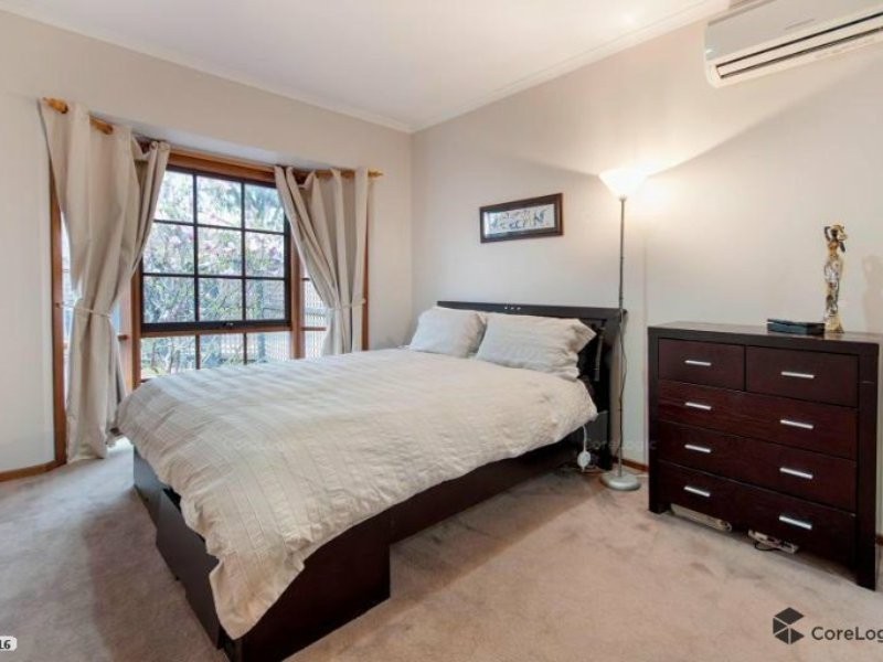 8 Spray Street, Frankston VIC 3199