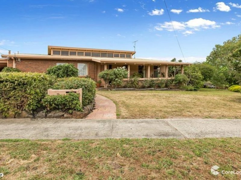 13 Irvine Crescent, Frankston VIC 3199