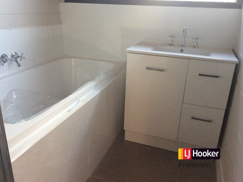 52 Centenary Street, Seaford VIC 3198