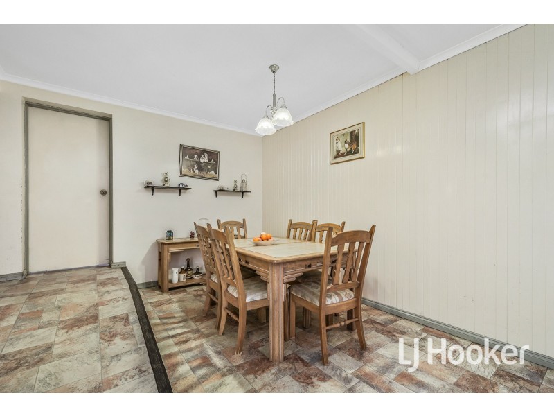 25 Stanley Road, Devon Meadows VIC 3977