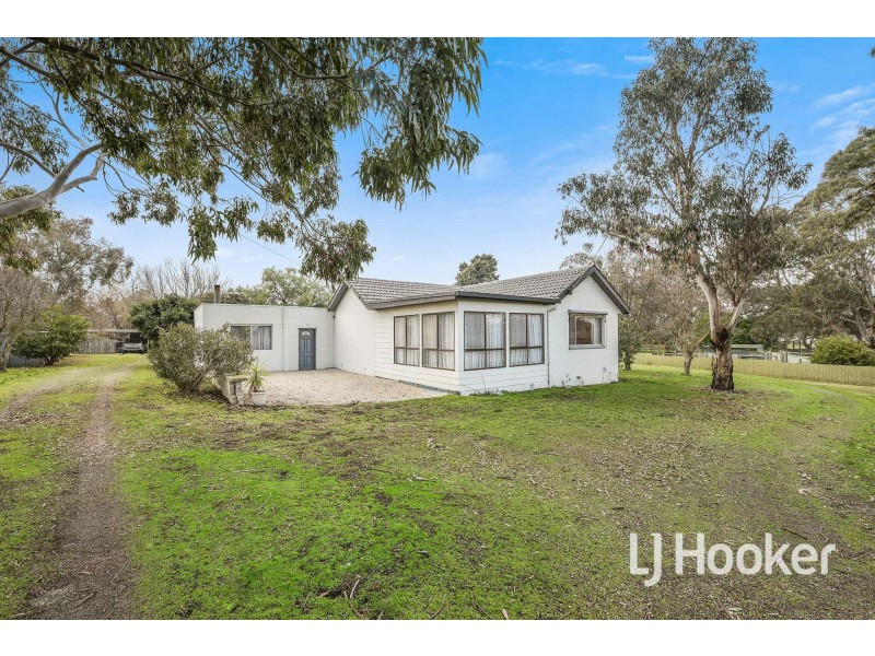 25 Stanley Road, Devon Meadows VIC 3977