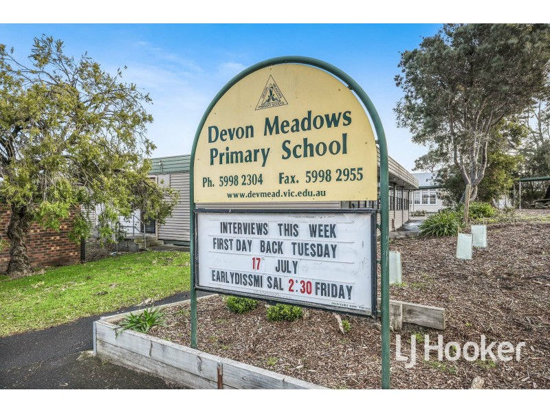 25 Stanley Road, Devon Meadows VIC 3977