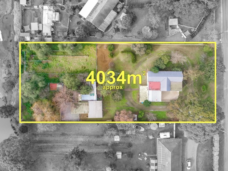 25 Stanley Road, Devon Meadows VIC 3977