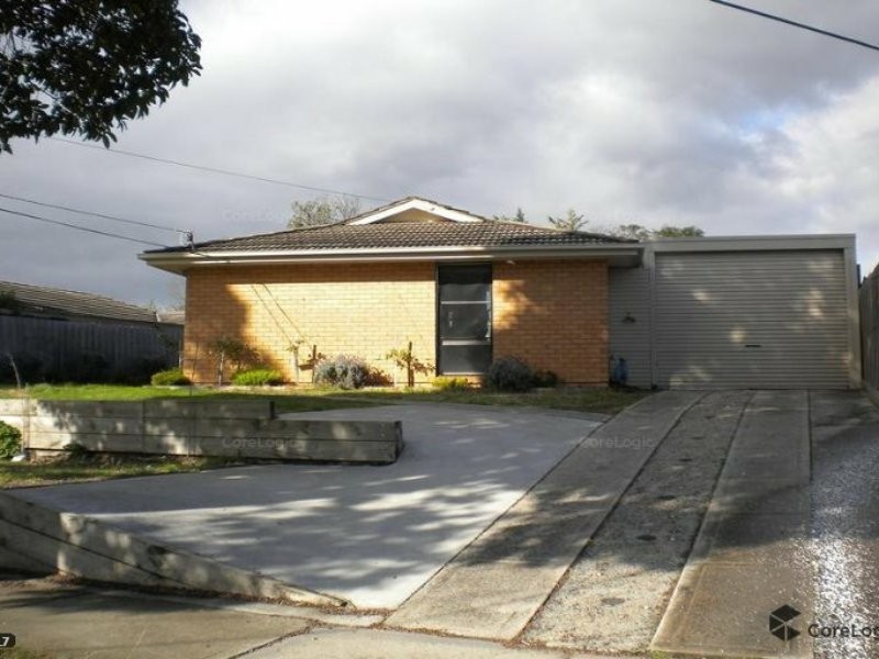 126 Monterey Boulevard, Frankston North VIC 3200