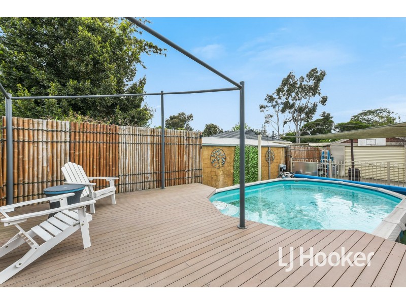 41 Holbourne Drive, Junction Village VIC 3977