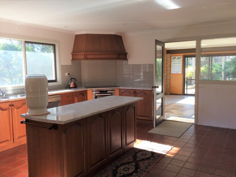 36 Roberts Road, Mornington VIC 3931