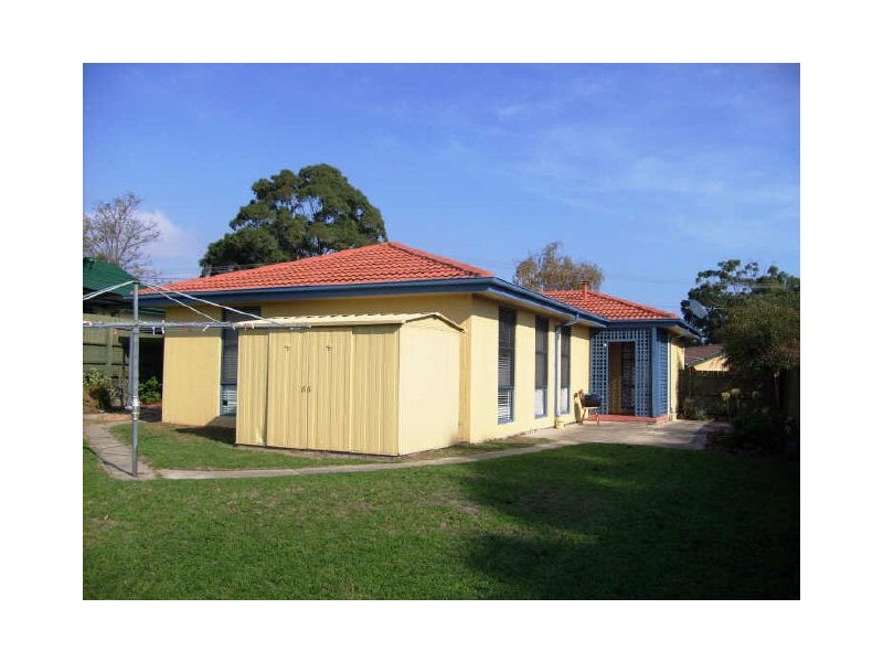 3 Caley Street, Frankston North VIC 3200