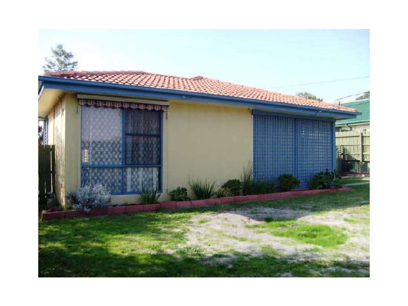 3 Caley Street, Frankston North VIC 3200