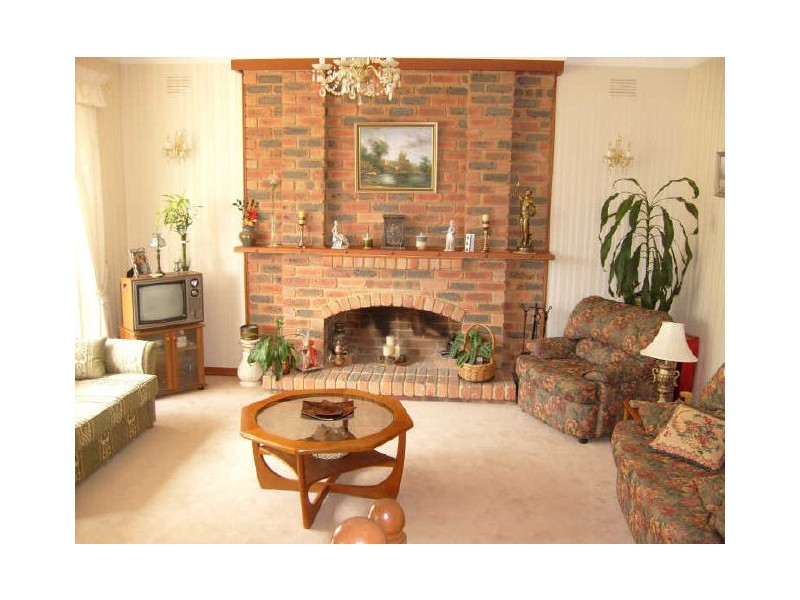 26 Lloyd Street, Langwarrin VIC 3910