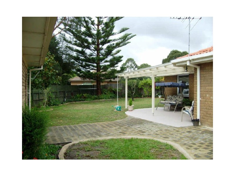 28 Moorhen Crescent, Carrum Downs VIC 3201