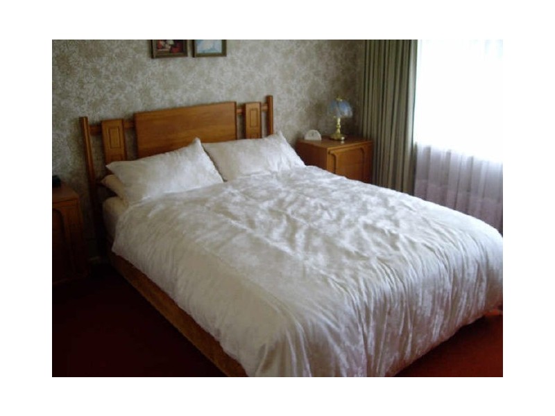 4 Bunnarong Drive, Frankston VIC 3199