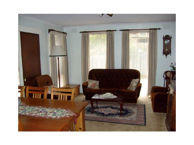 9 Carter Court, Frankston VIC 3199