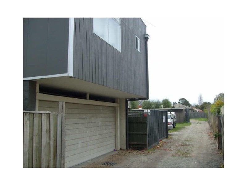 6b Fairway Street, Frankston VIC 3199