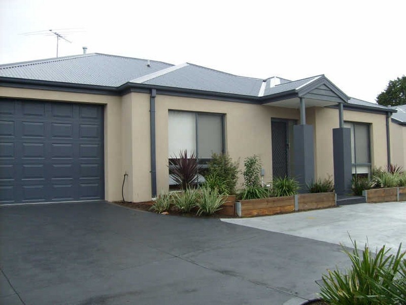 4/49 Culcairn Drive, Frankston South VIC 3199