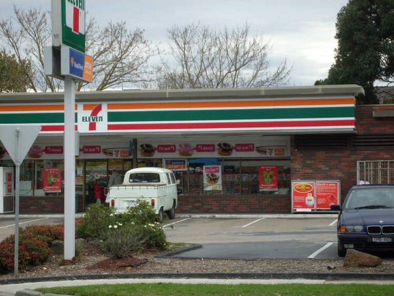 2/74 Beach Street, Frankston VIC 3199