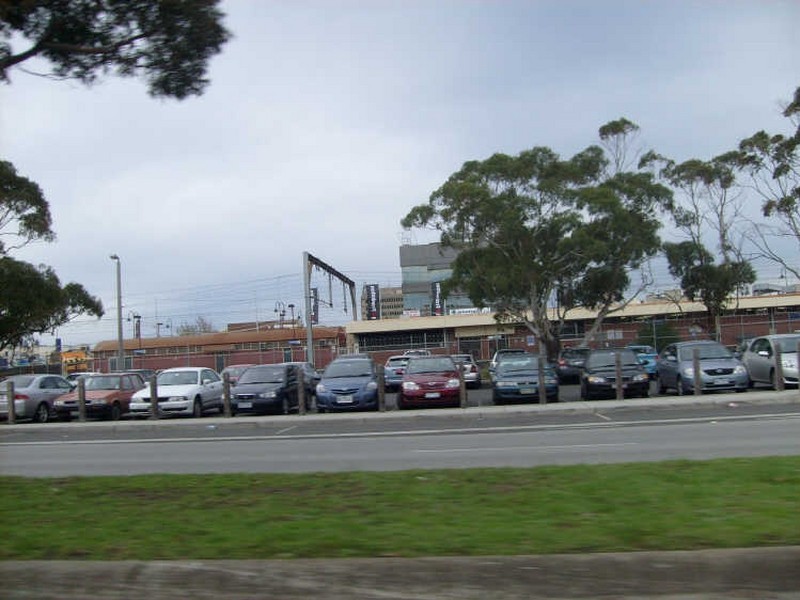 2/74 Beach Street, Frankston VIC 3199