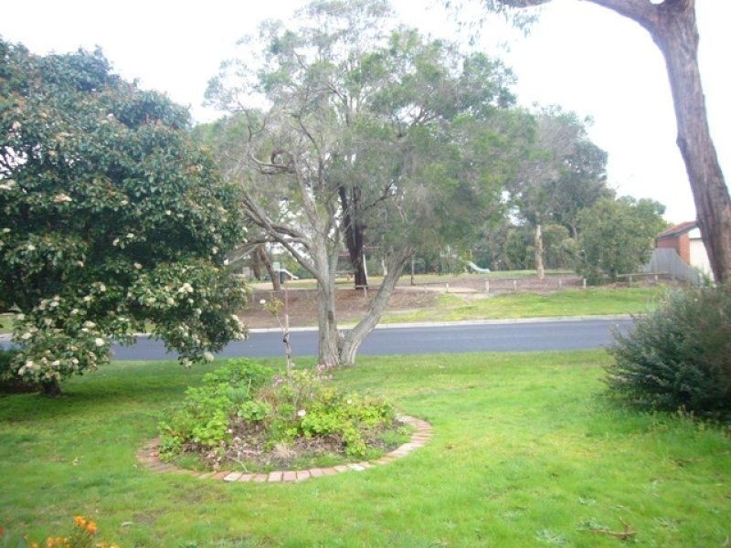 28 Long Street, Langwarrin VIC 3910