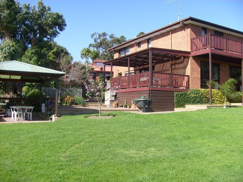10 Tertullian Court, Frankston VIC 3199
