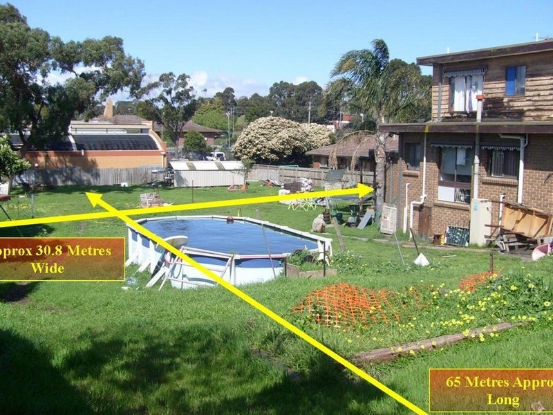 121 & 123 Lindrum Road, Frankston VIC 3199