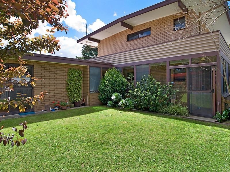 10 The Avenue, Mccrae VIC 3938