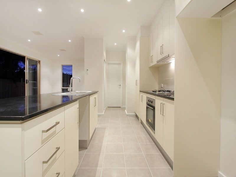 2D Bembridge Avenue, Frankston South VIC 3199