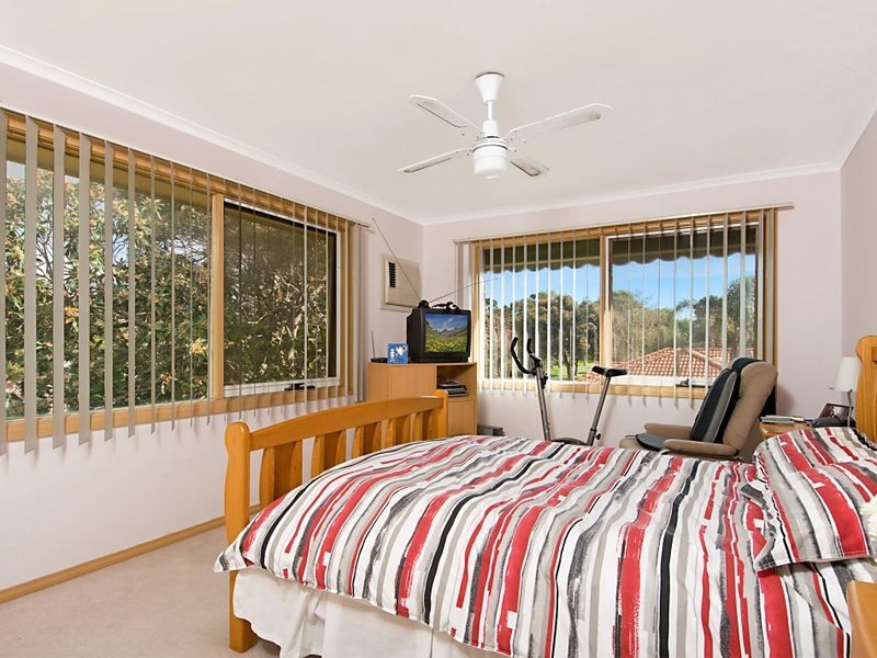 11 Poplar Grove, Langwarrin VIC 3910