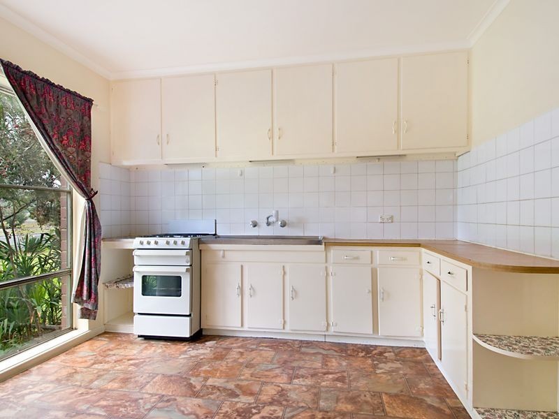 58 Forest Drive, Frankston North VIC 3200