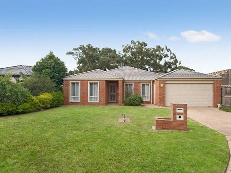 5 Manorwoods Drive, Frankston VIC 3199