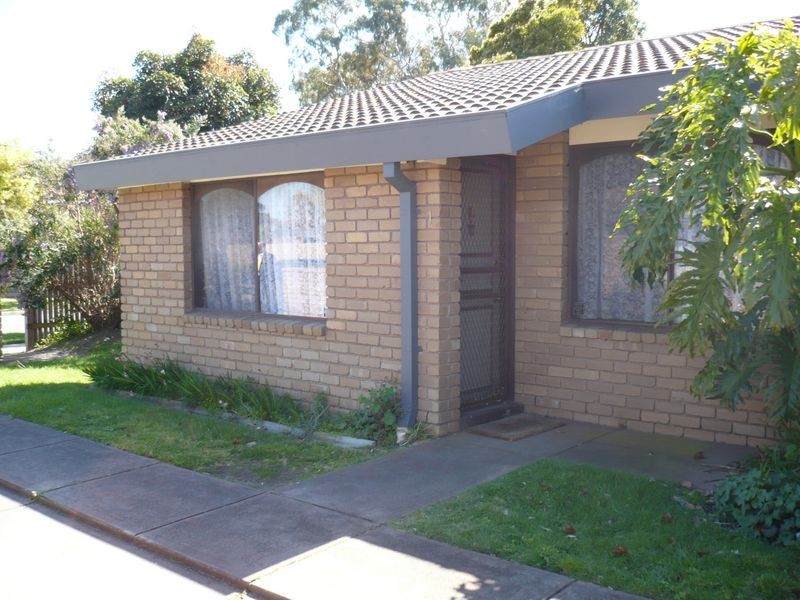 1/12 Bainbridge Ave, Seaford VIC 3198