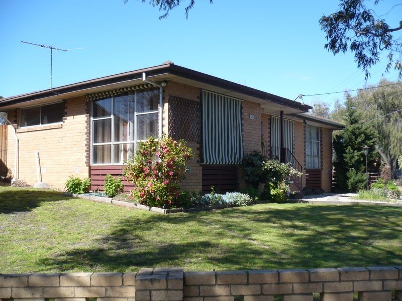 2 Alba Street, Frankston North VIC 3200