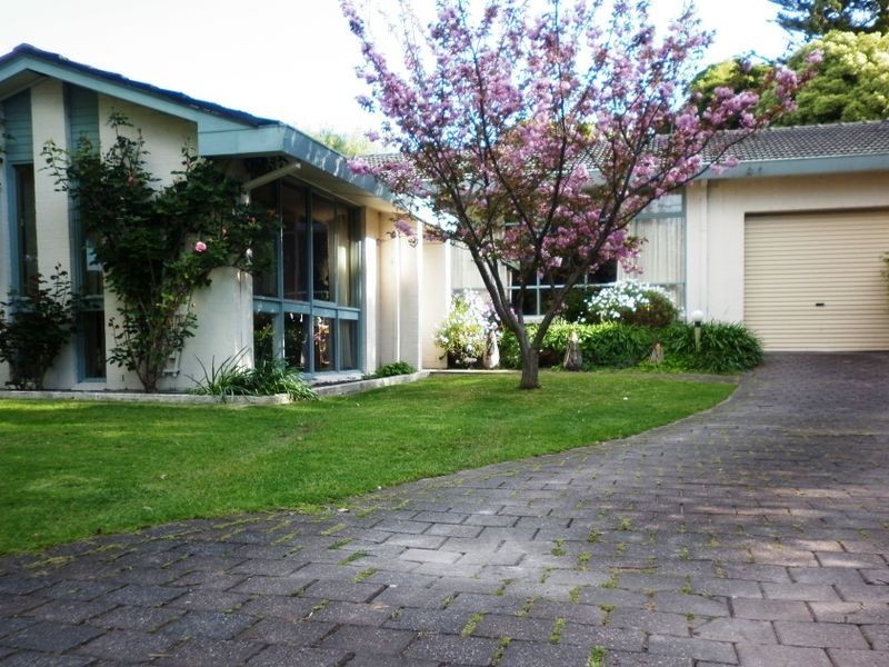 20 Watson Street, Frankston South VIC 3199