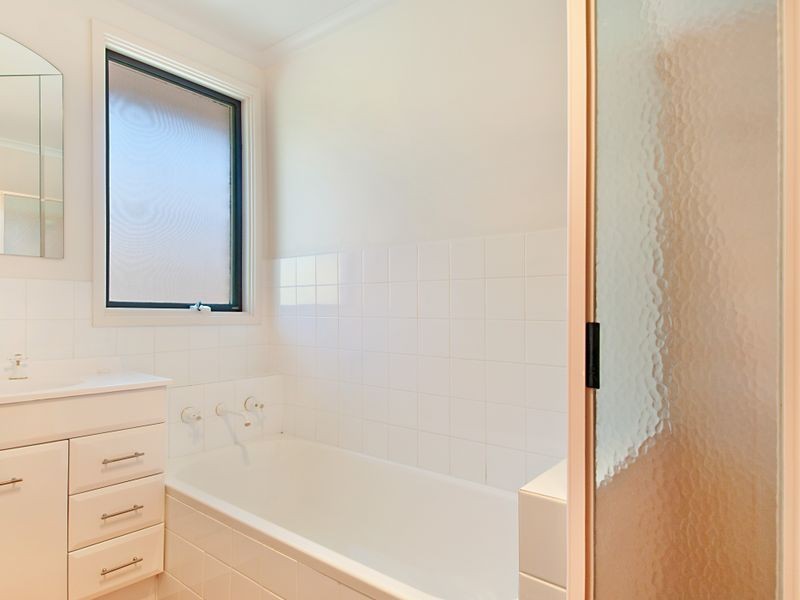 3 Parkview Drive, Frankston VIC 3199