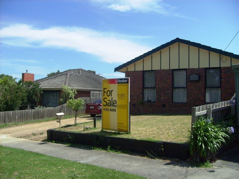 11 Meerlu Avenue, Frankston VIC 3199