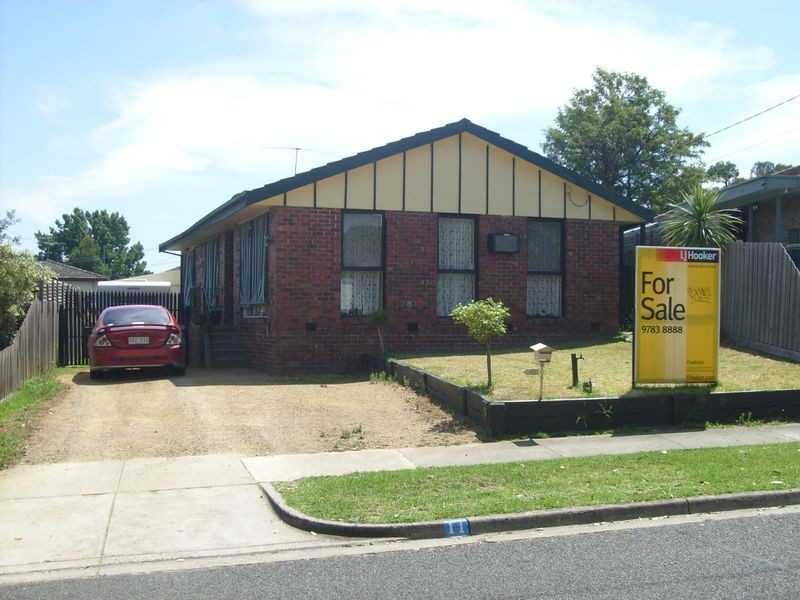 11 Meerlu Avenue, Frankston VIC 3199
