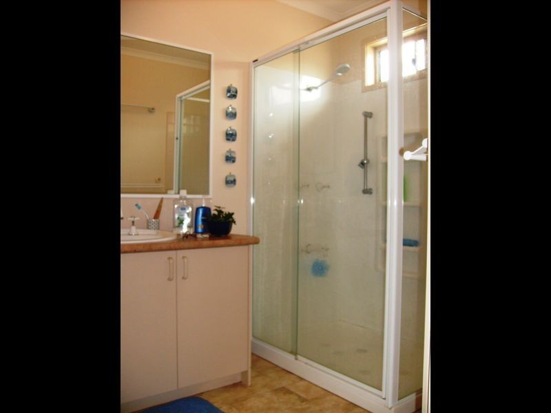 36 Whitford Way, Frankston VIC 3199