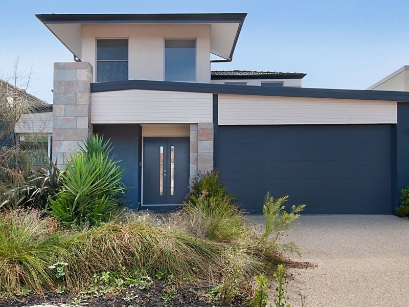 5 Clipper Quay, Safety Beach VIC 3936