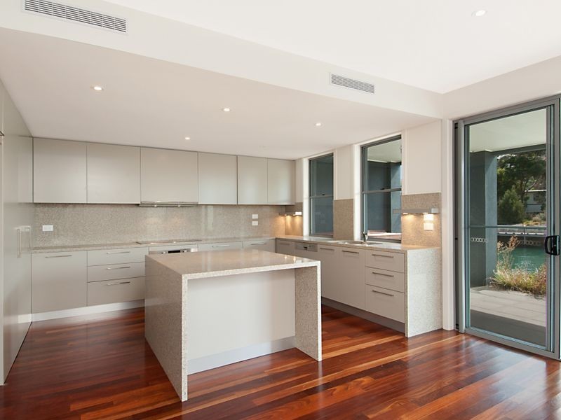 5 Clipper Quay, Safety Beach VIC 3936
