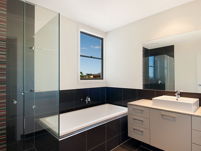 5 Clipper Quay, Safety Beach VIC 3936