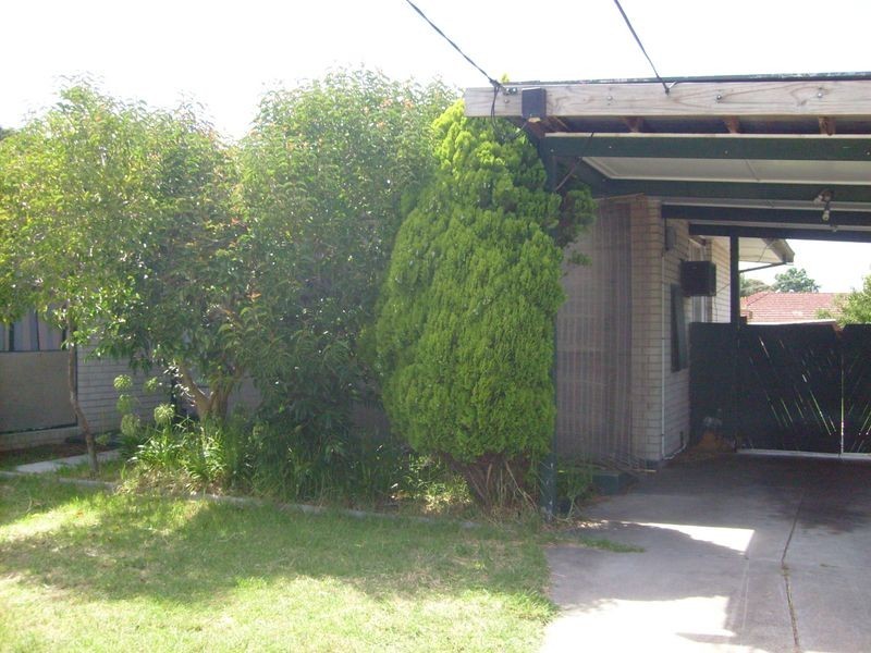 25 Berberis Cres, Frankston VIC 3199