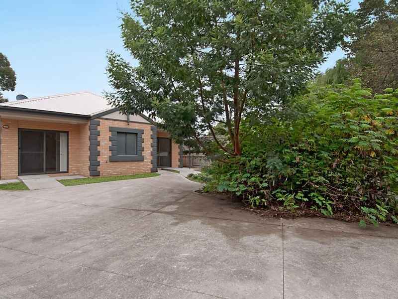 27 Culburra Ave, Frankston VIC 3199