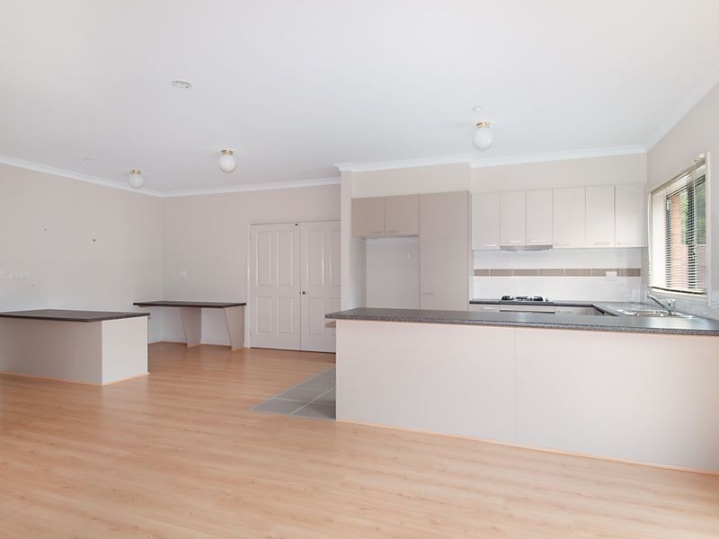 27 Culburra Ave, Frankston VIC 3199