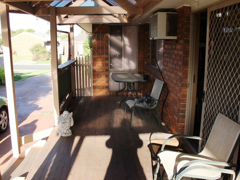 9 Fieldlark Court, Carrum Downs VIC 3201